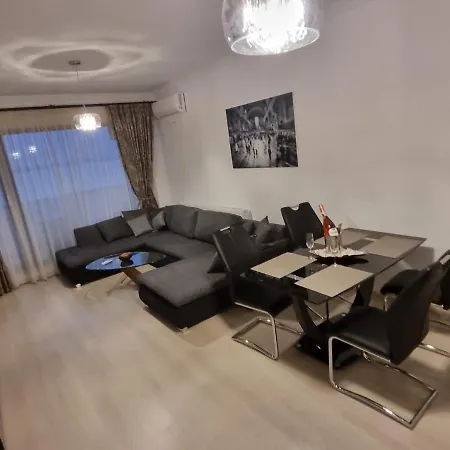 Deluxe View Mamaia