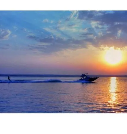 Deluxe View Apartment Mamaia