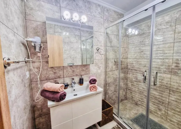 דירה Deluxe View מאמאיה