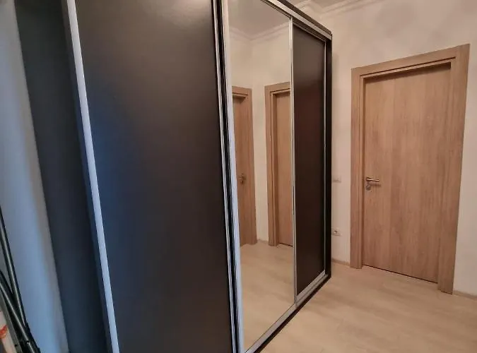 Deluxe View מאמאיה